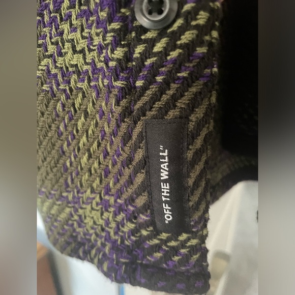 Vans Men's Saviano Plaid Button-Up Overshirt - Picture 8 of 8